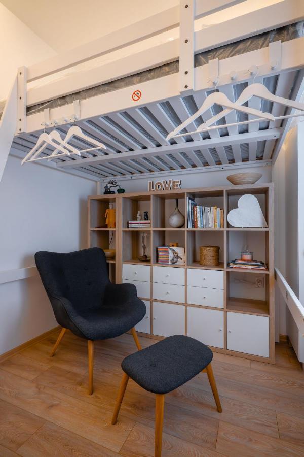 Modern 2bd Flat With Prime Location And Workspace By Flat Mаnager Sofia