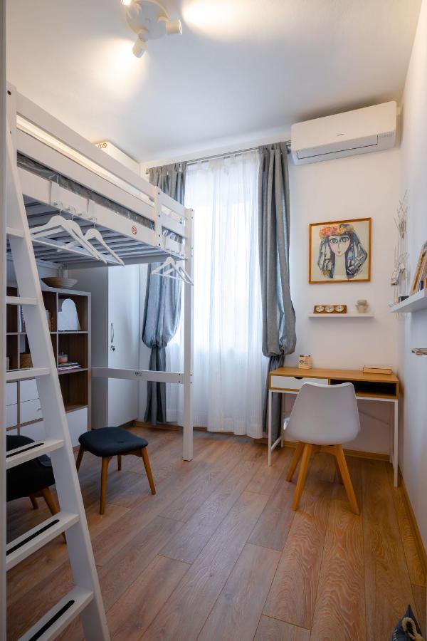 Apartament Modern 2bd Flat With Prime Location And Workspace By Flat Mаnager *
