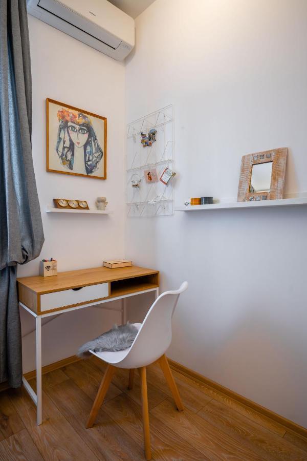 Modern 2bd Flat With Prime Location And Workspace By Flat Mаnager Apartament